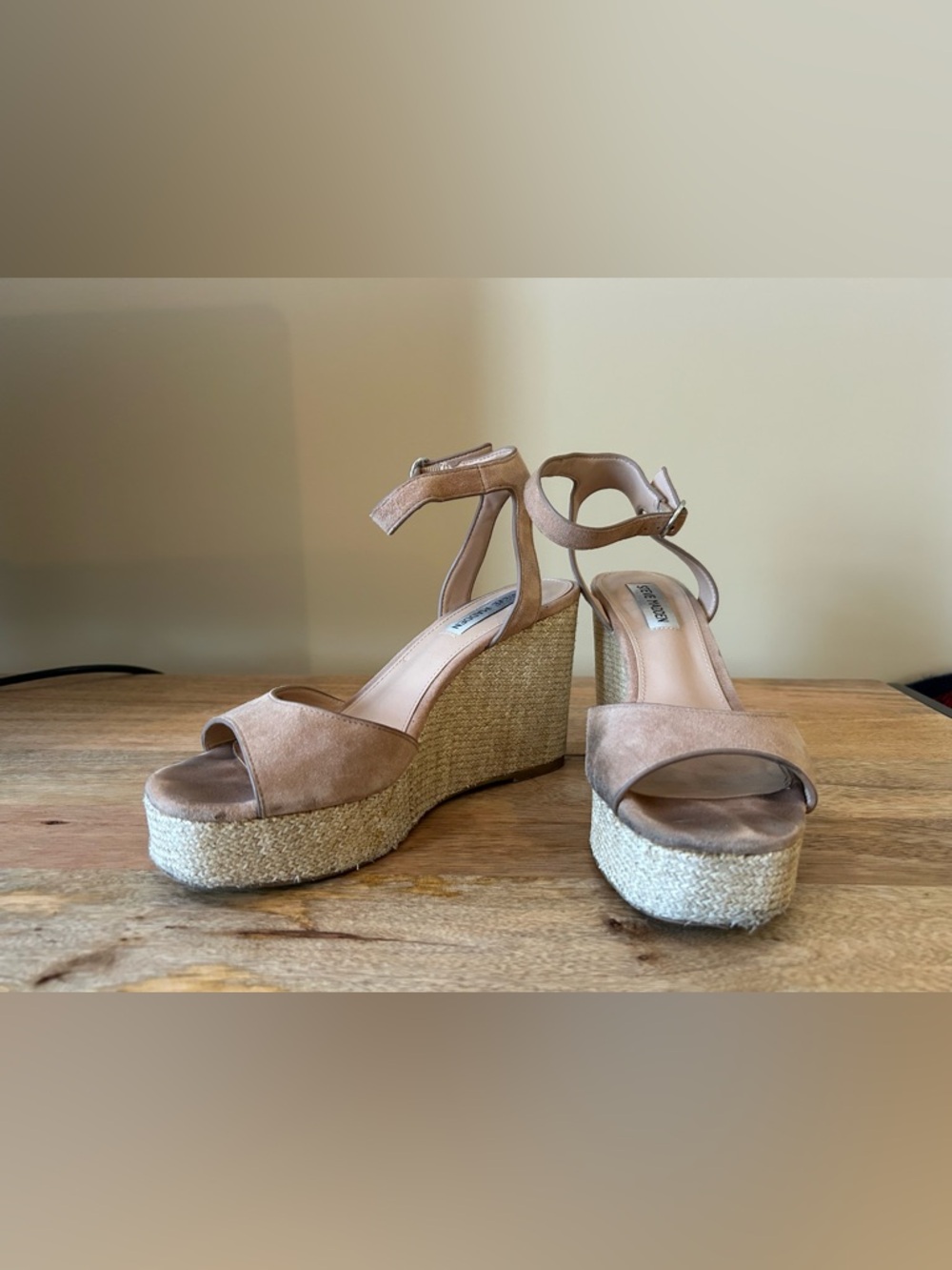 Steve Madden Binx Beige Suede Espadrille Wedge Sandals